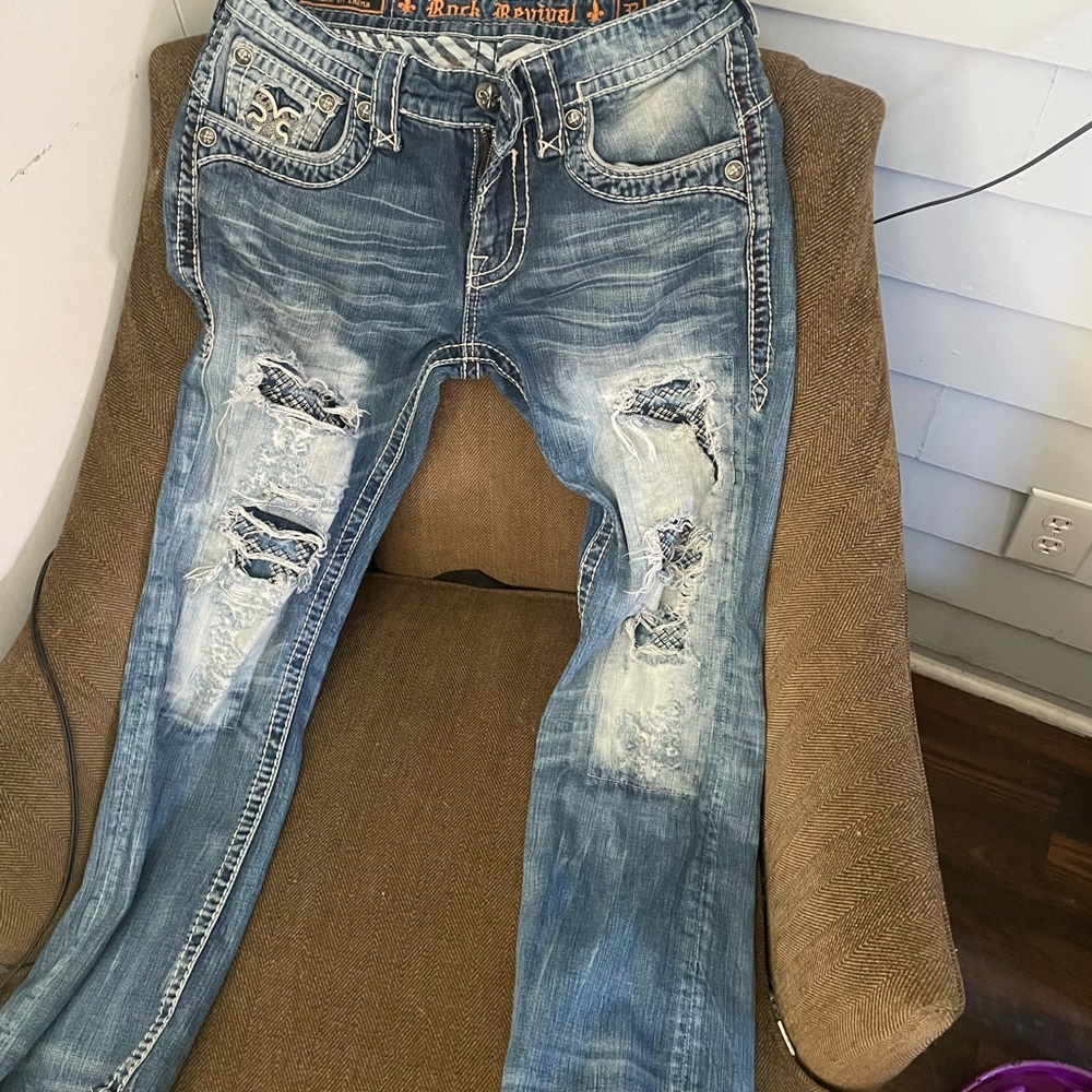 Rock revival size 32